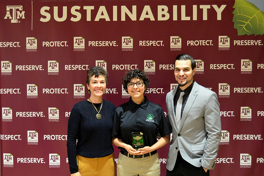 Briana Moreno-Maldonado accepts the Sustainability Champion Award.